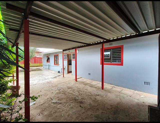 4 BEDROOM HOUSE FOR SALE IN MTHATHA CENTRAL